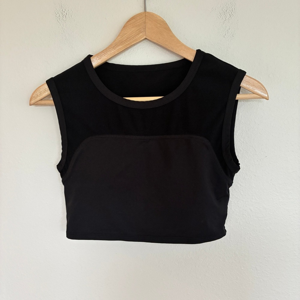 Fabletics Crop Top Womens S Black Ribbed Activewear Tank Built in Bra Active